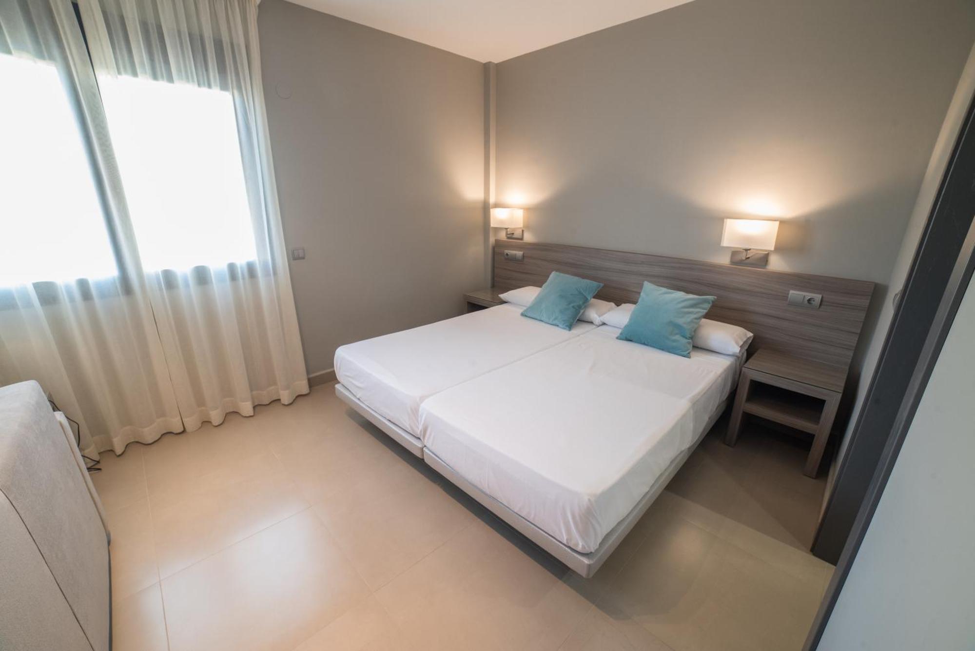 Hotel Miguel Sanchez Alhaurin de la Torre Room photo